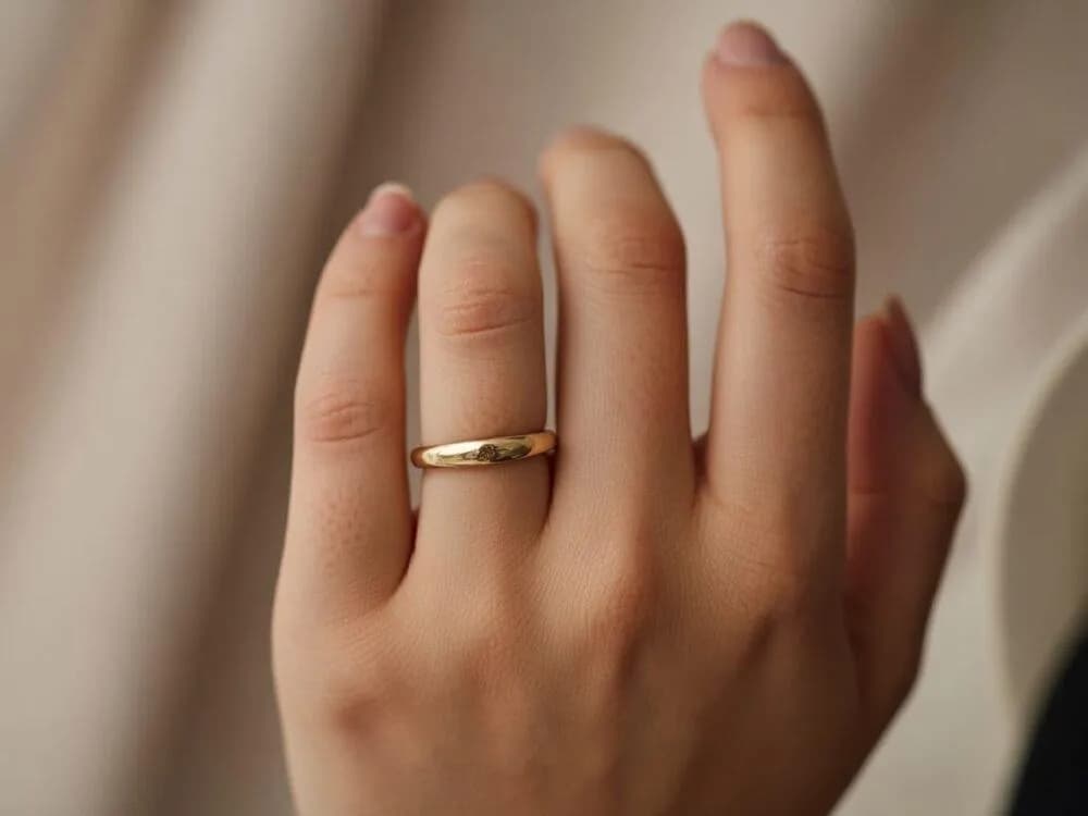 Na którym palcu rozwódka nosi obrączkę? Zasady i zwyczaje