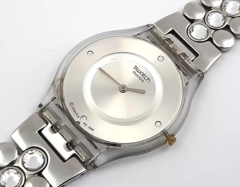 Zegarek damski Swatch srebrny - porównanie modeli i ceny