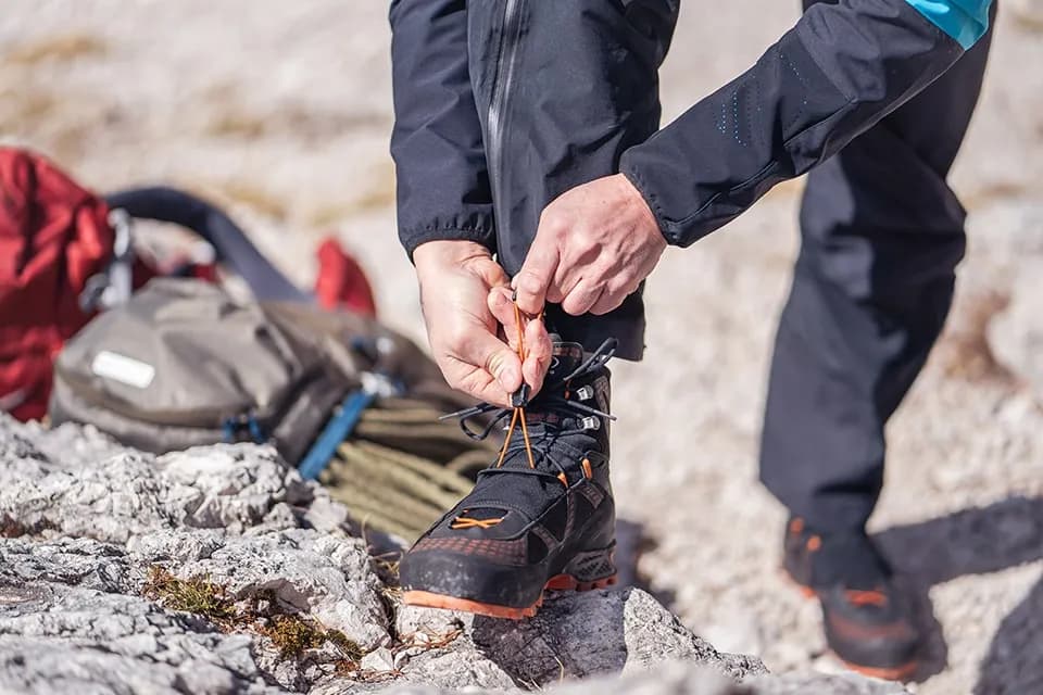 Jakie buty na Rysy latem? Wybierz idealne obuwie górskie