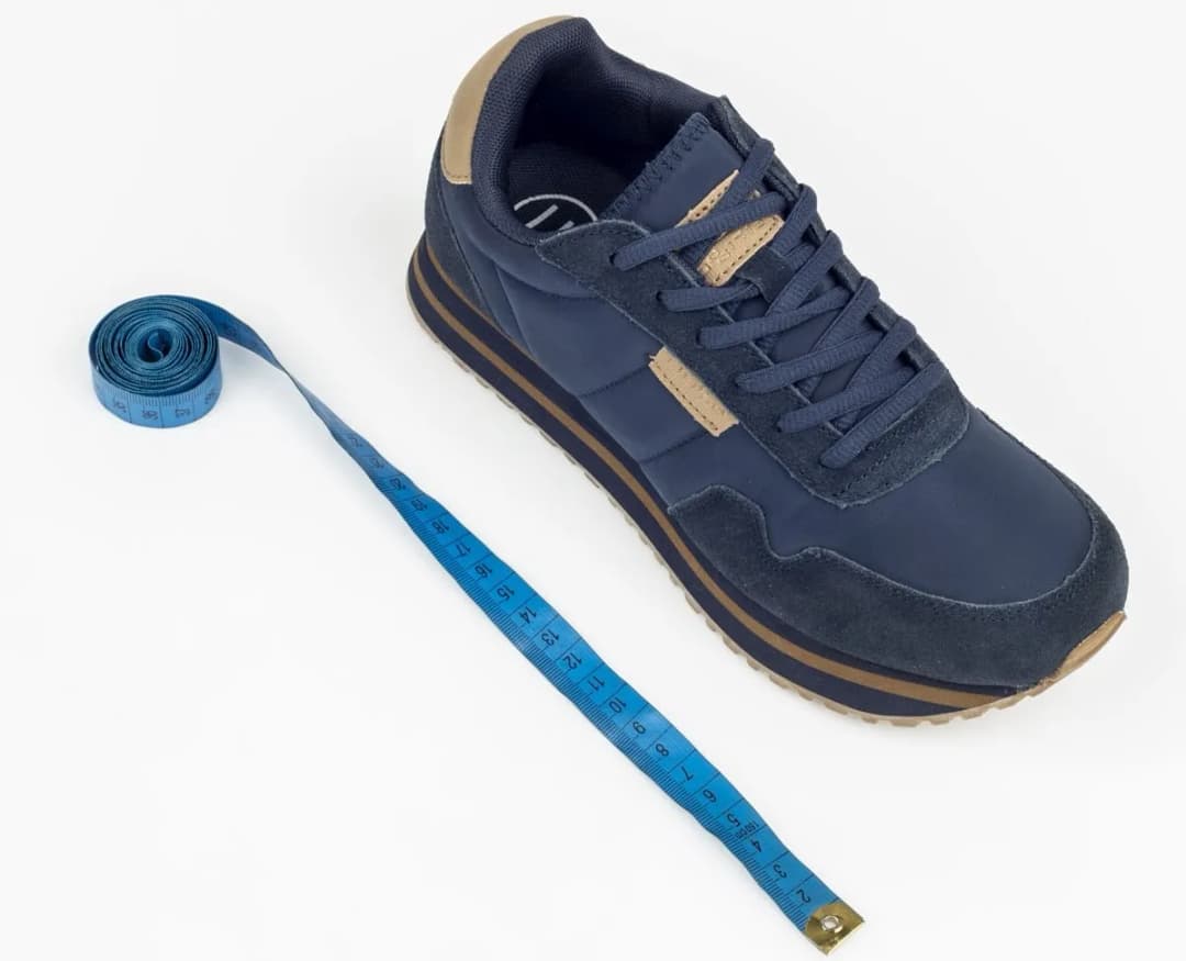 Wkładka buta 16 cm - sprawdź, jaki to rozmiar i jak go dobrać